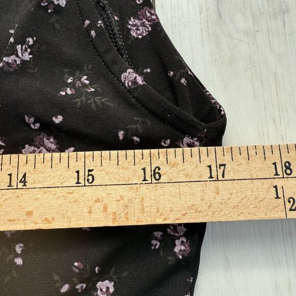 Kimchi Blue Urban Outfitters Sienna Ditsy Floral Black Mini Dress Size Medium - Picture 10 of 13